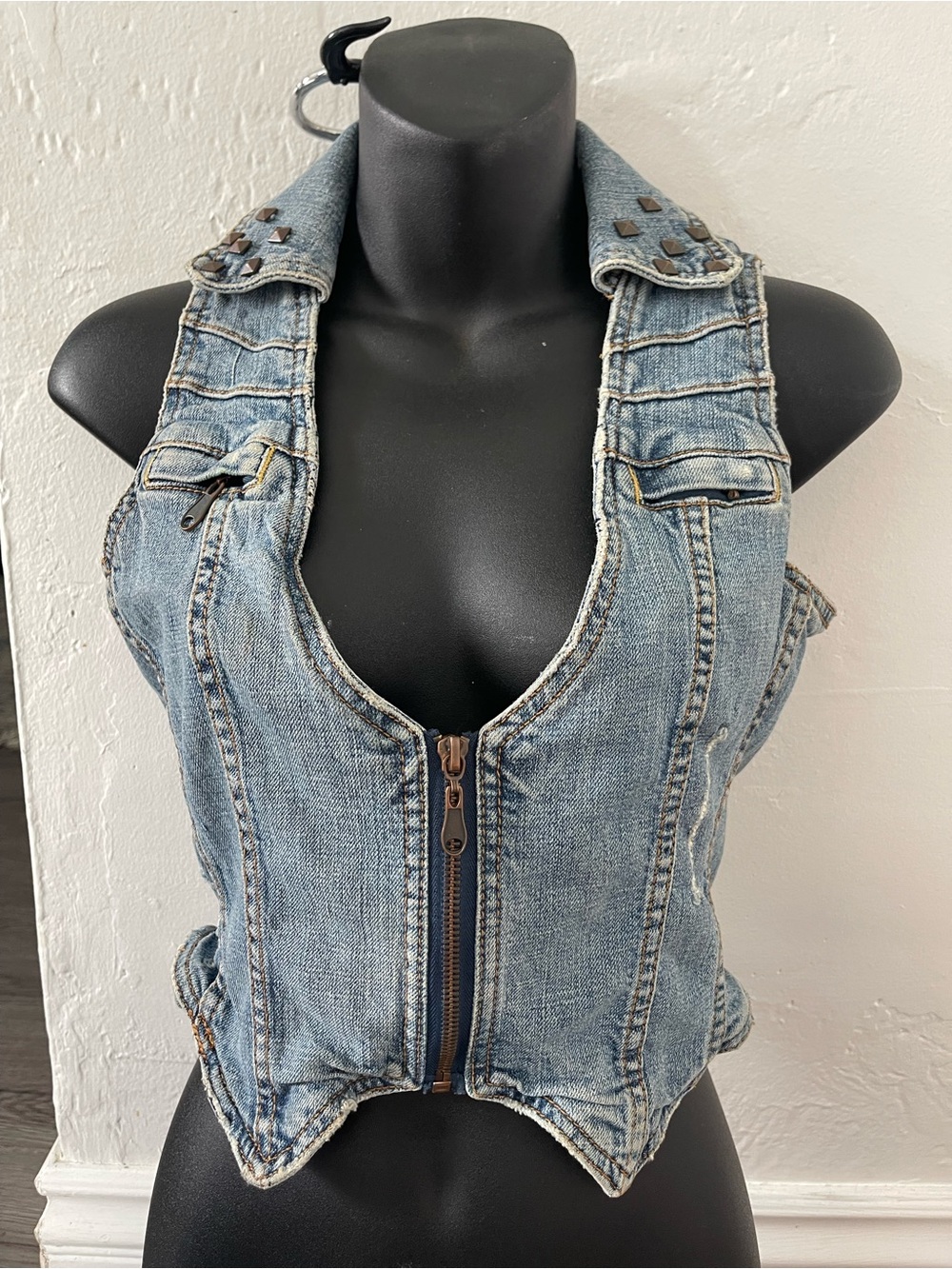 Y2K vintage denim zippered top size small